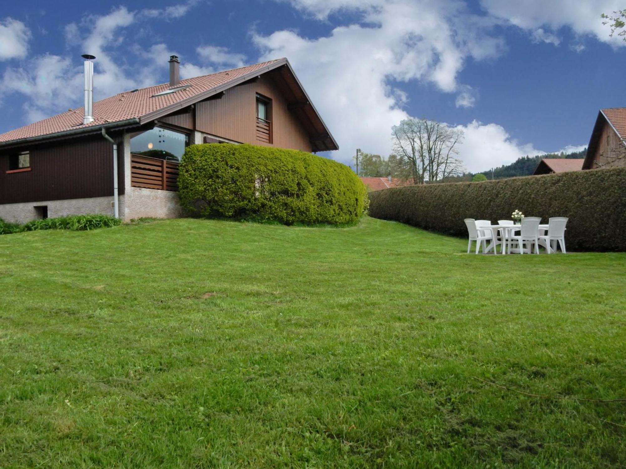 Elegant Chalet In Gerb Pal In Cosy Environment Gerbépal Екстериор снимка